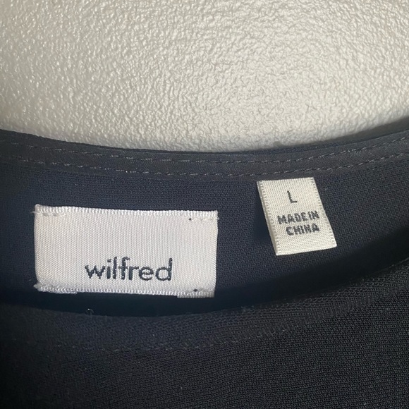 Black Aritzia Dress with drop flutter sleeves - Picture 3 of 4